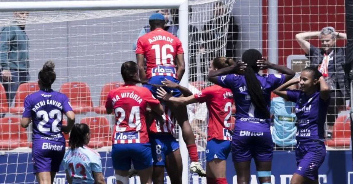 El tanto desde los once metros conseguido por Ludmilla impidió al Costa Adeje puntuar en el Centro Deportivo Wanda de Alcalá de Henares ante el Atlético de Madrid,/ LIGA F.