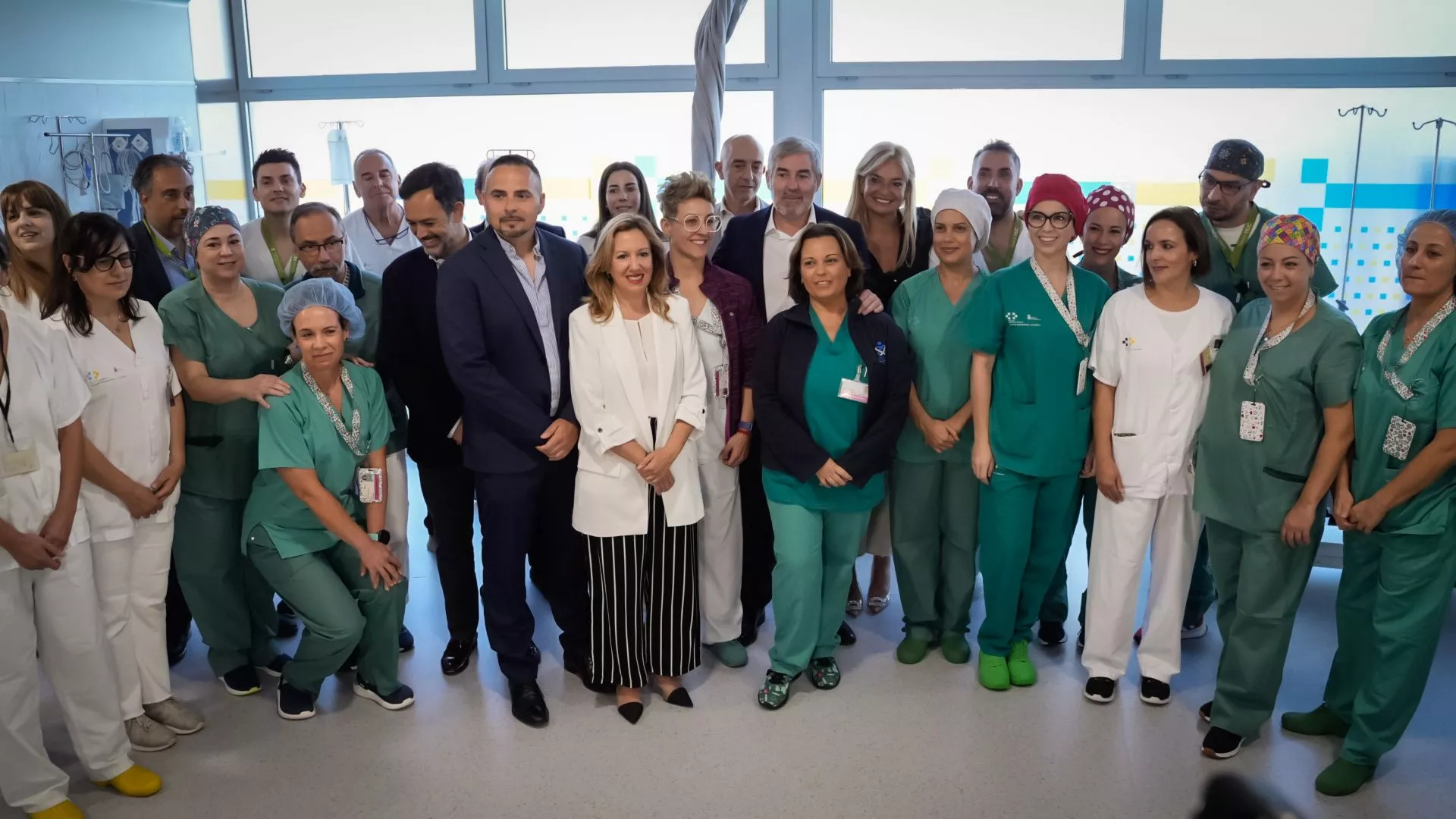 Visita al Hospital del Norte de Tenerife. / GOBIERNO DE CANARIAS