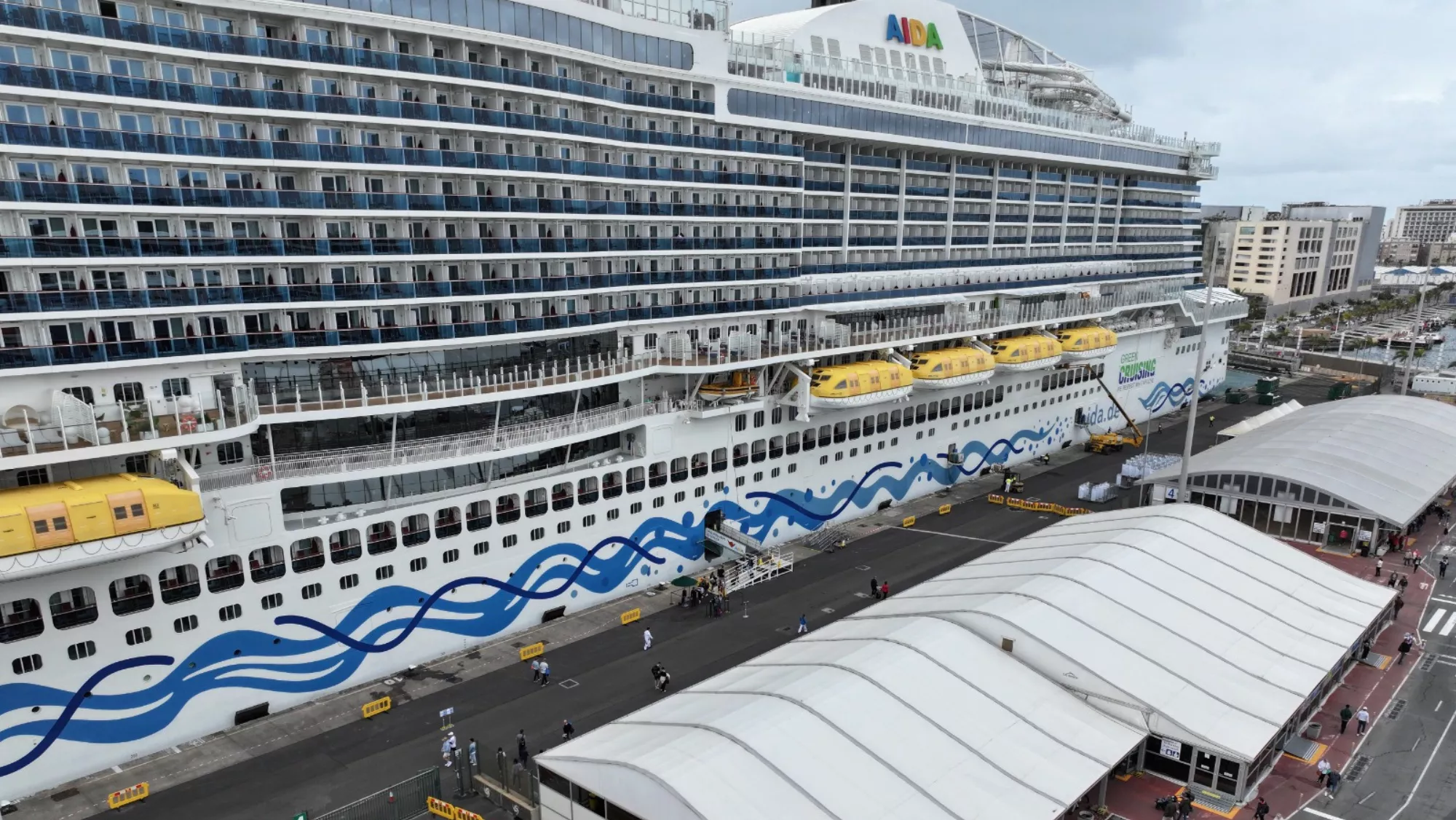 Un crucero en el Muelle de Santa Catalina. / AUTORIDAD PORTUARIA DE LAS PALMAS