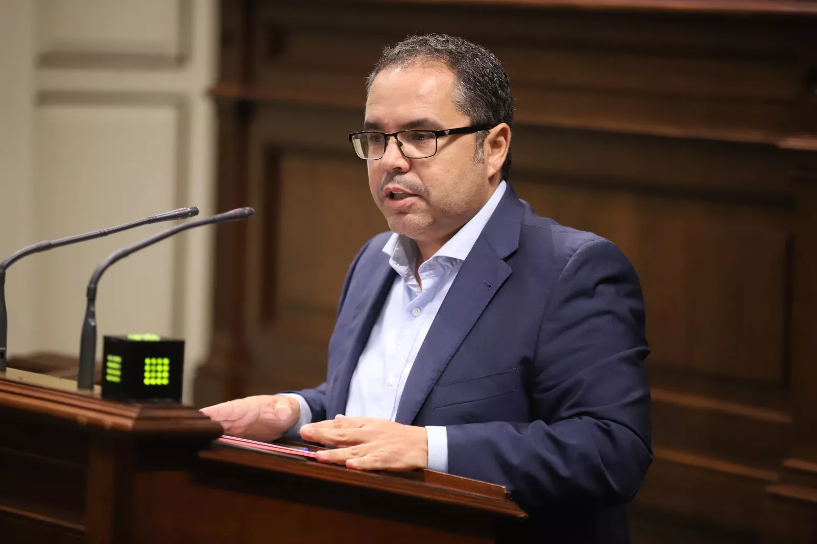 El portavoz de Empleo del Grupo Socialista, Gustavo Santana. / CEDIDA 