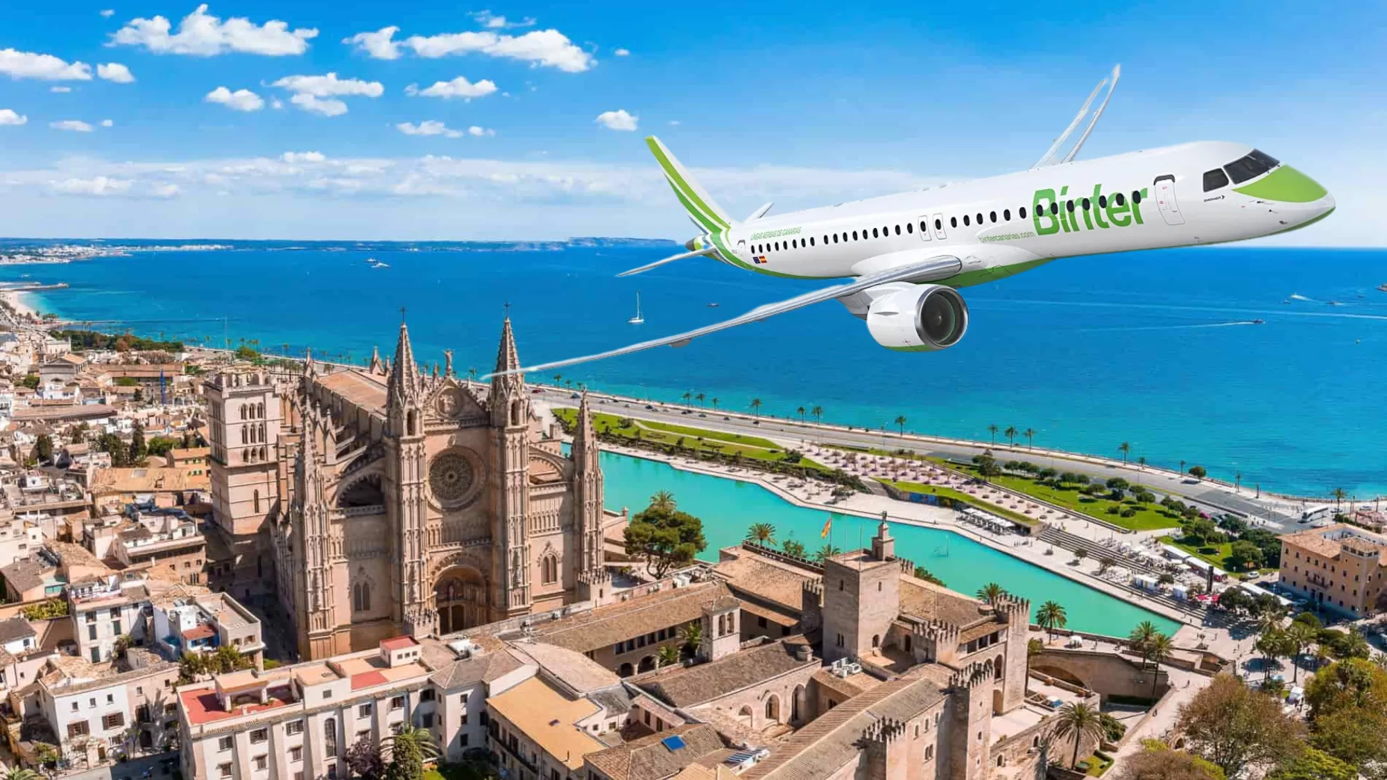 Palma de Mallorca y un avión de Binter / MONTAJE AH