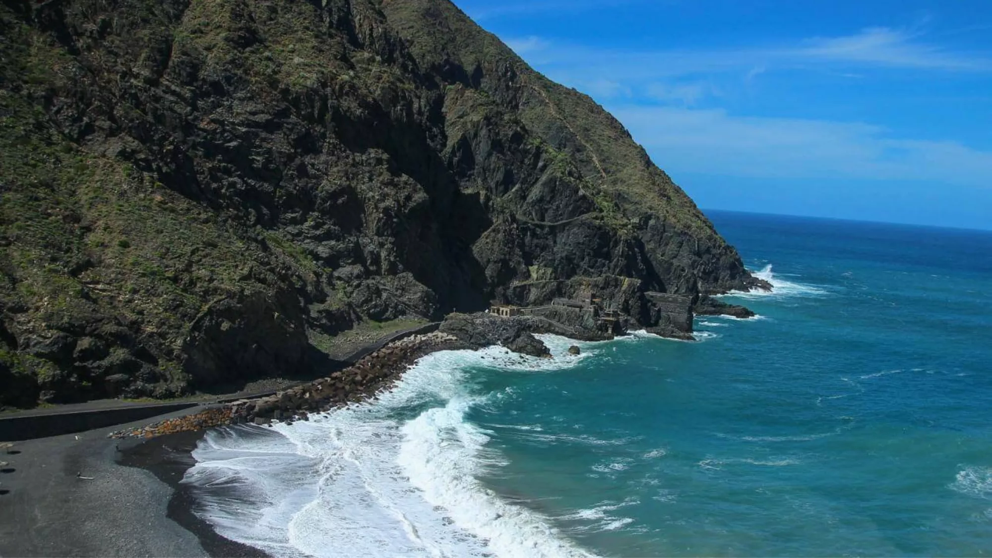 Playa de Vallehermoso en la zona norte de La Gomera / TURISMO DE LA GOMERA
