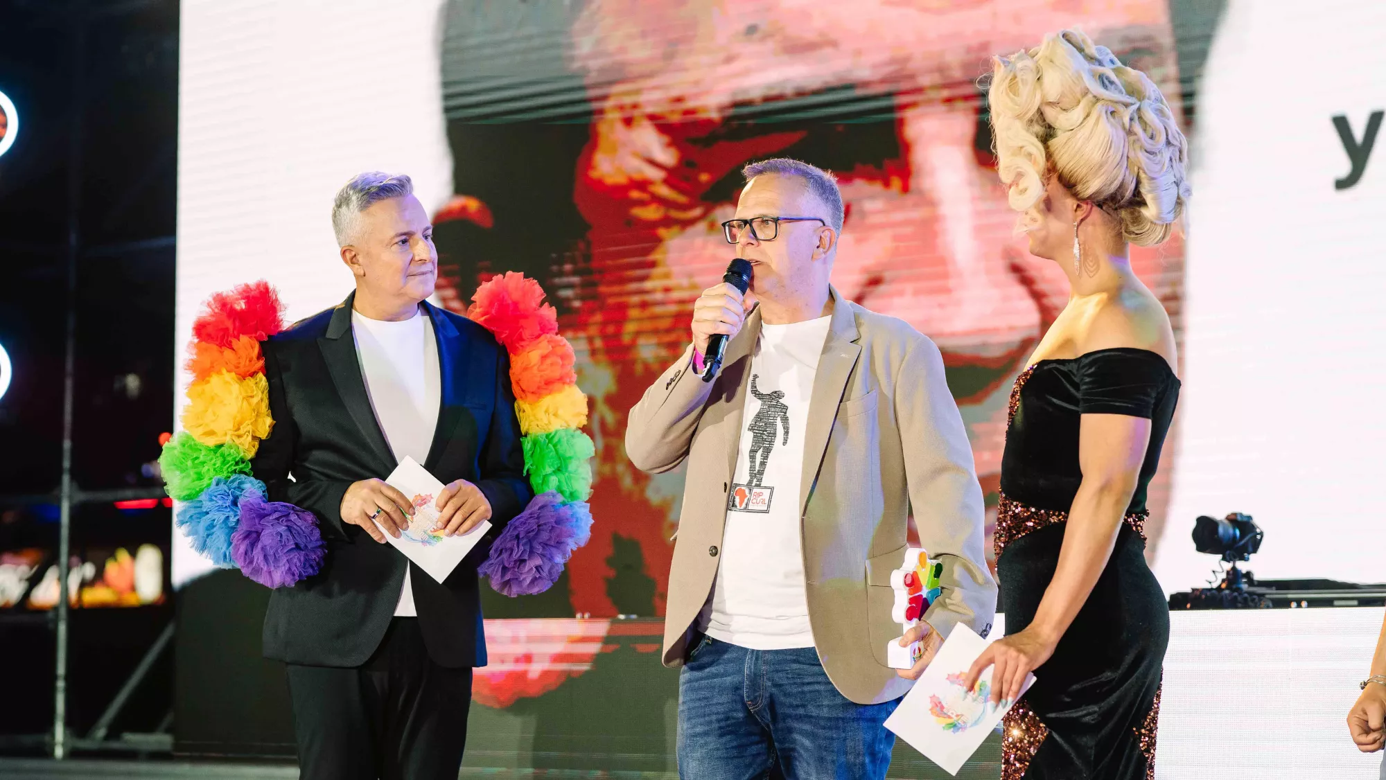 El sobrino de Jerónimo Saavedra, durante la entrega del premio póstumo / MARCOS BARRERA