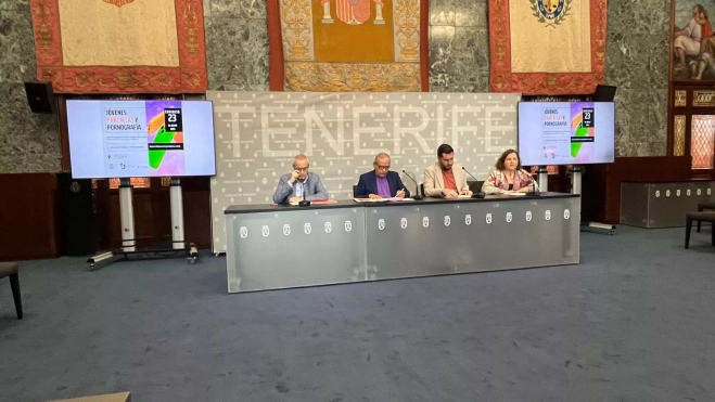 Presentación del congreso / AH / BEL CABRERA Presentación del congreso / AH / BEL CABRERA