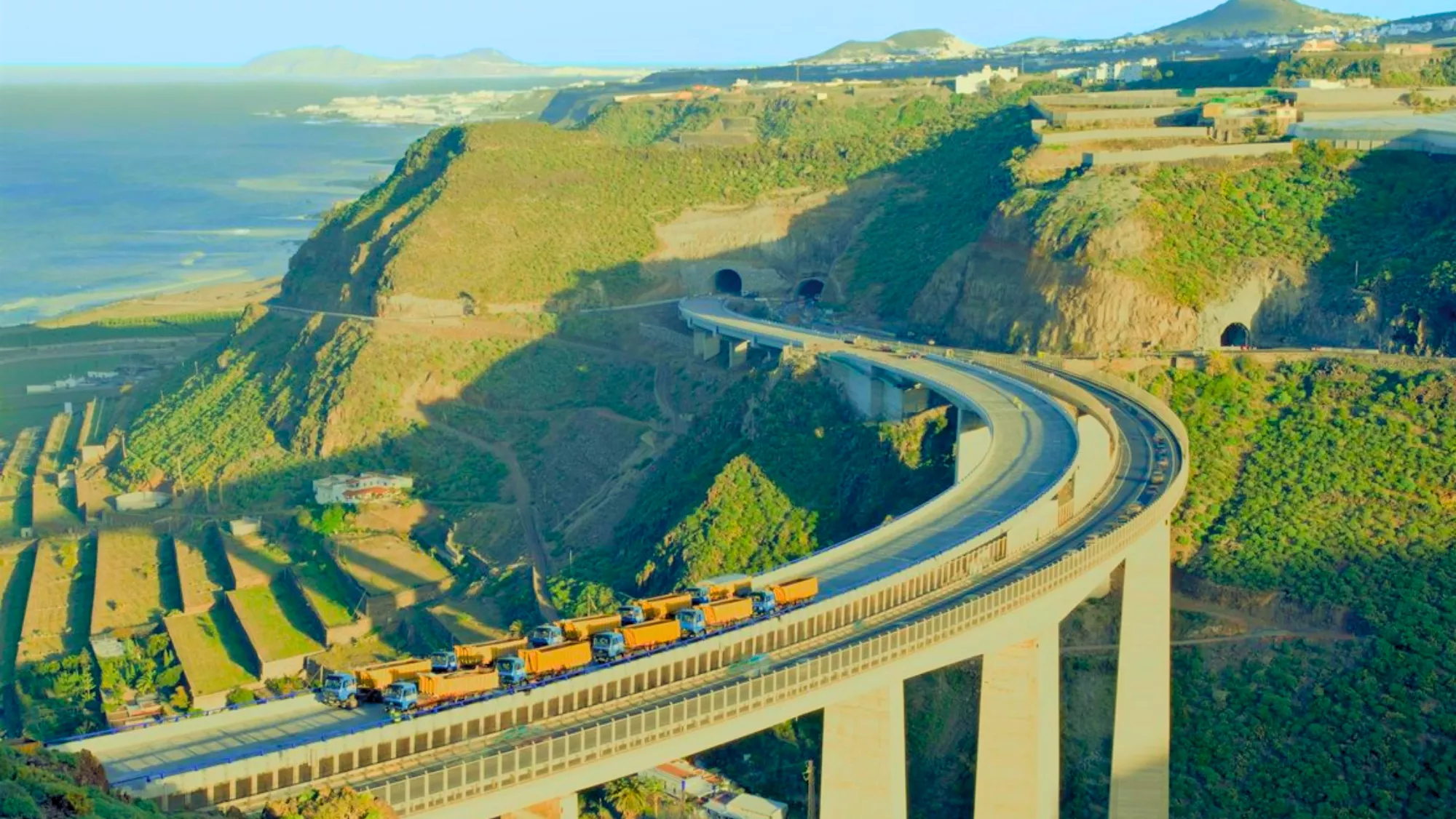 Imagen del puente más impresionante de Canarias, en Gran Canaria / AH
