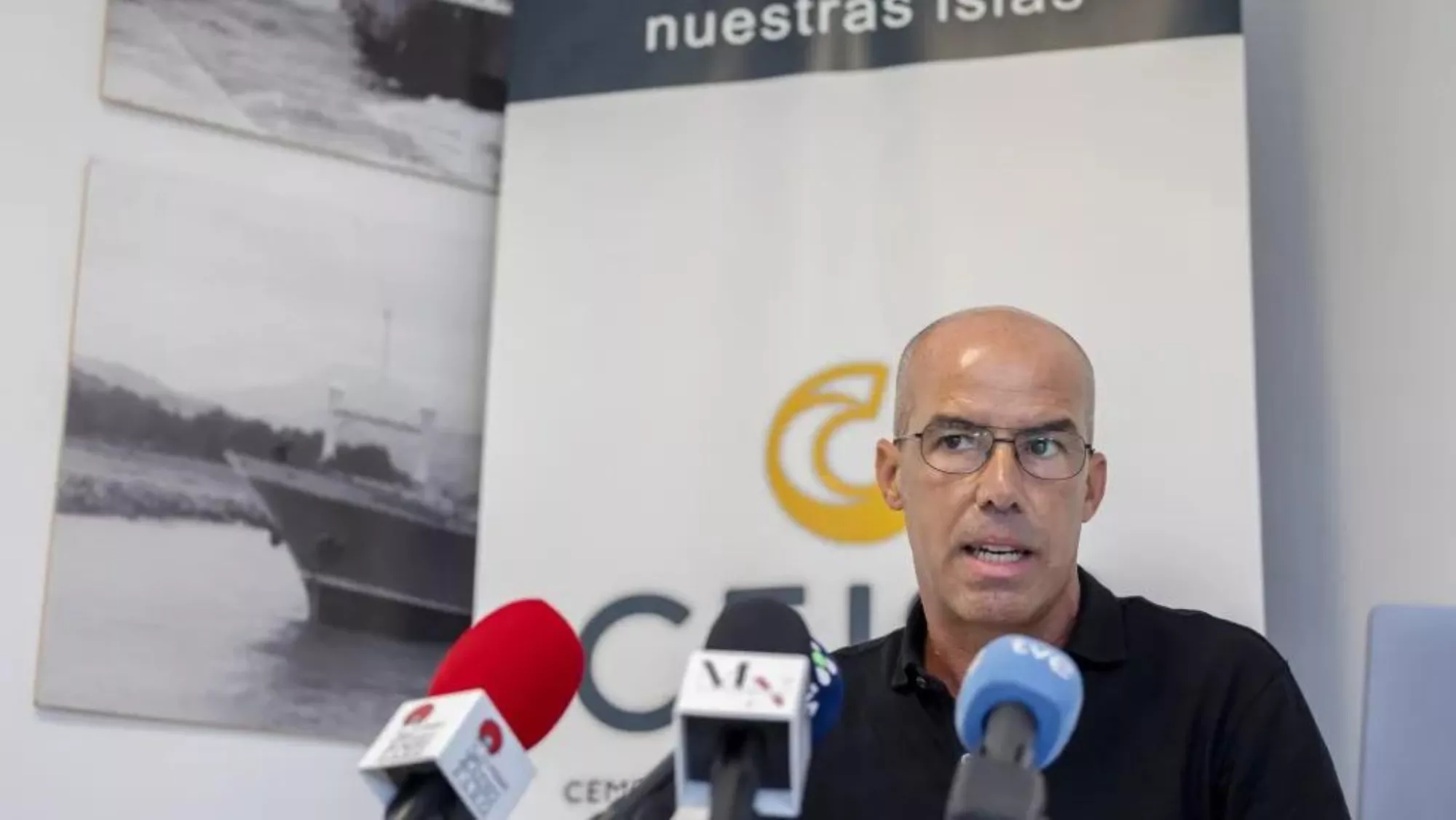 Claudio Piernavieja, coordinador general de la cementera CEISA. / EFE Claudio Piernavieja, coordinador general de la cementera CEISA. / EFE