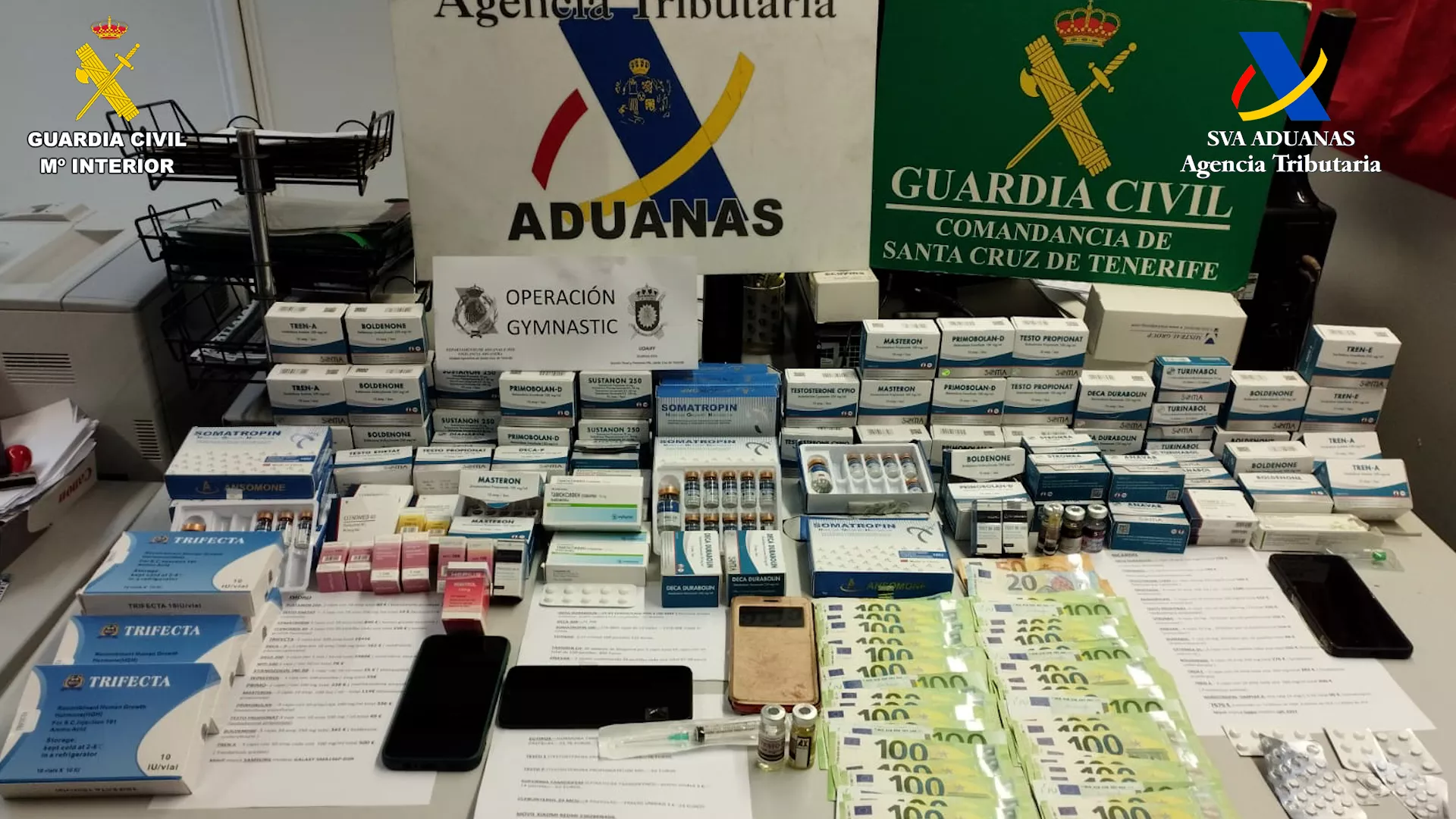 Material incautado por la Guardia Civil / CEDIDA