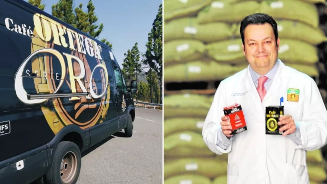 Ariel Ortega, en los almacenes de Café Ortega. A la izquierda, uno de los vehículos de reparto de la compañía. / AH Ariel Ortega, en los almacenes de Café Ortega. A la izquierda, uno de los vehículos de reparto de la compañía. / AH