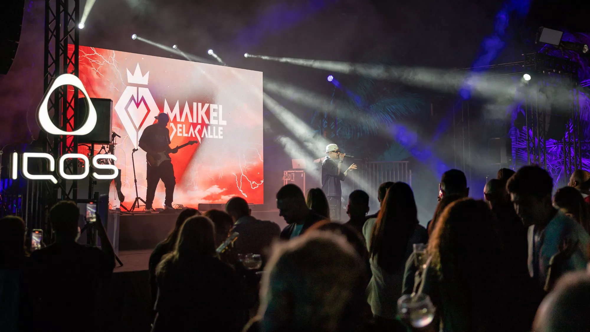 Concierto de Maikel Delacalle en el segundo IQOS MOMENTS celebrado esta vez en Tenerife / IQOS
