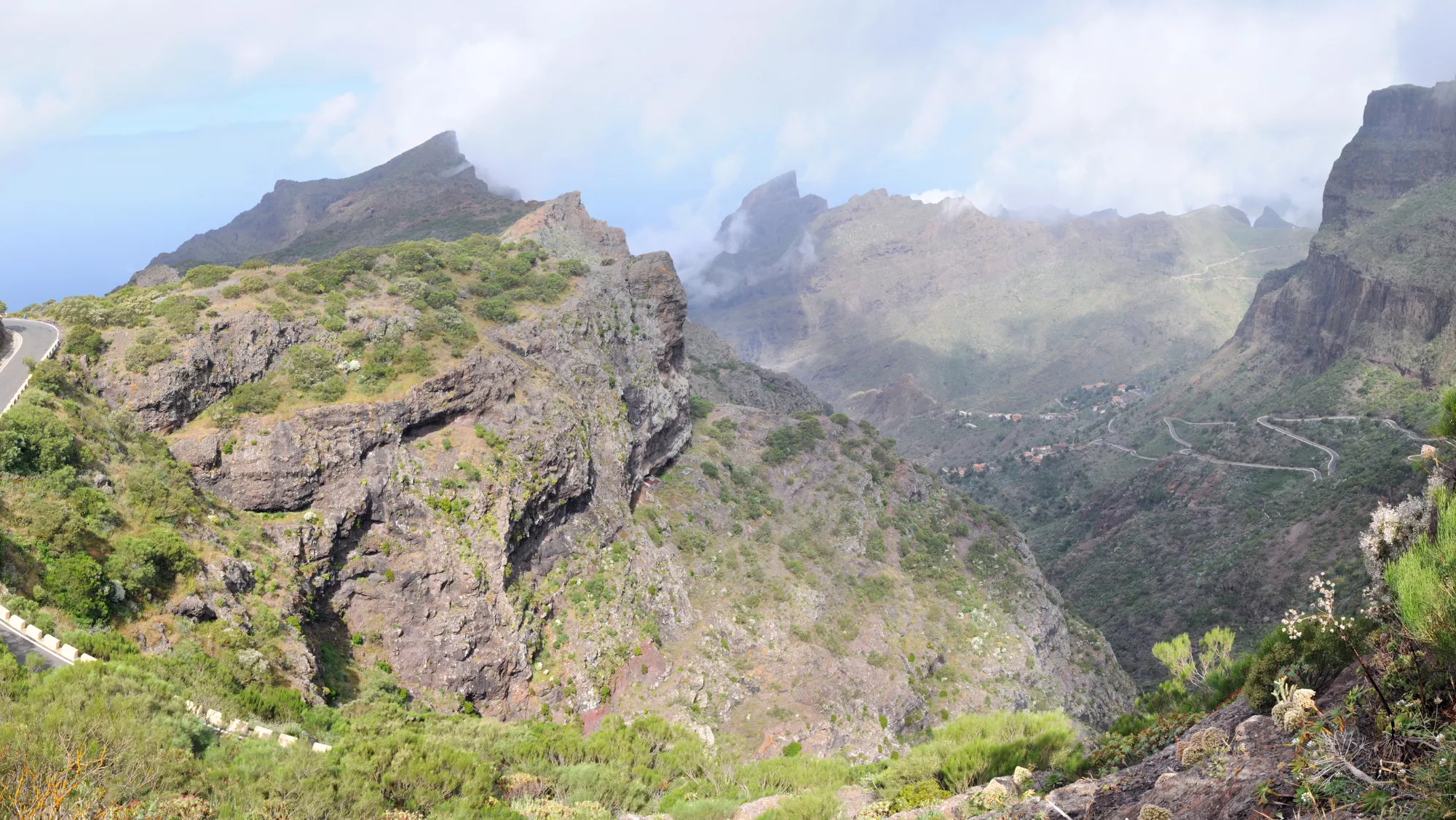 Vistas desde Teno, donde se encuentra el barranco de Masca.  /CANVA