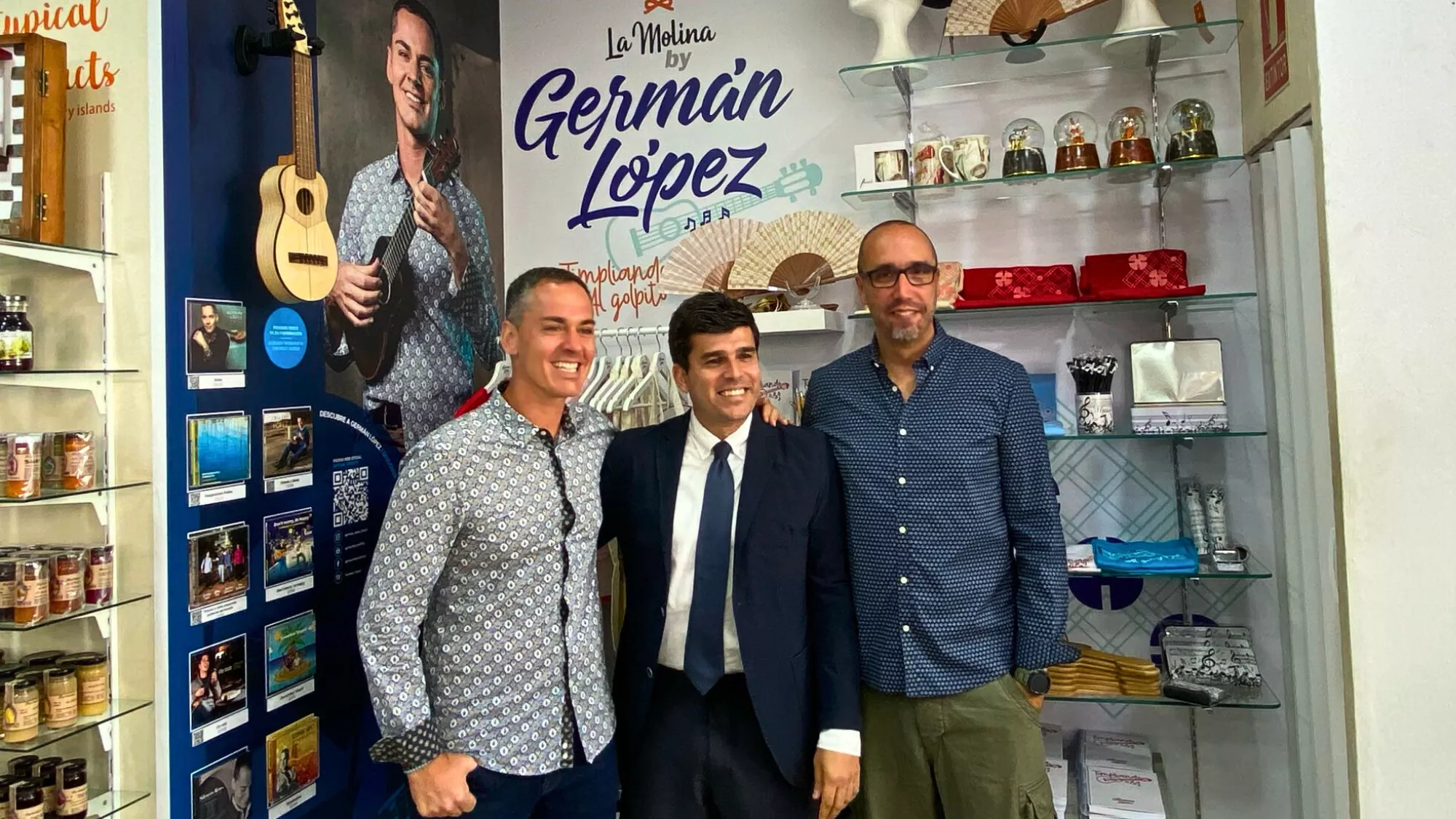 Presentación de La Molina by Germán López, la colaboración entre la marca de artesanía y el timplista, junto al diseñador Sergio Sánchez / ATLÁNTICO HOY 