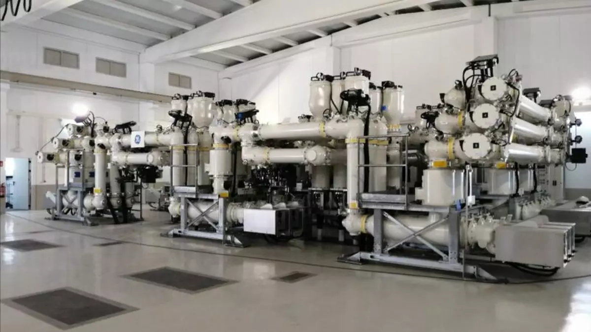 Interior de la subestación de Las Caletillas. / RED ELÉCTRICA DE ESPAÑA