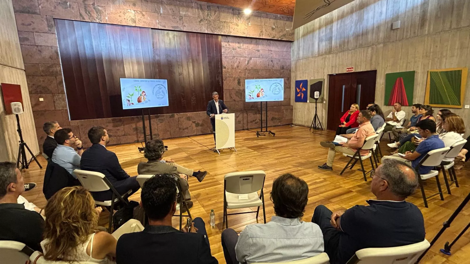 El consejero presentando el proyecto / GOBIERNO DE CANARIAS