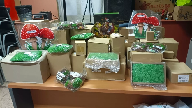 Elementos del Jardín Mágico esperando para ser instalados / CEDIDA