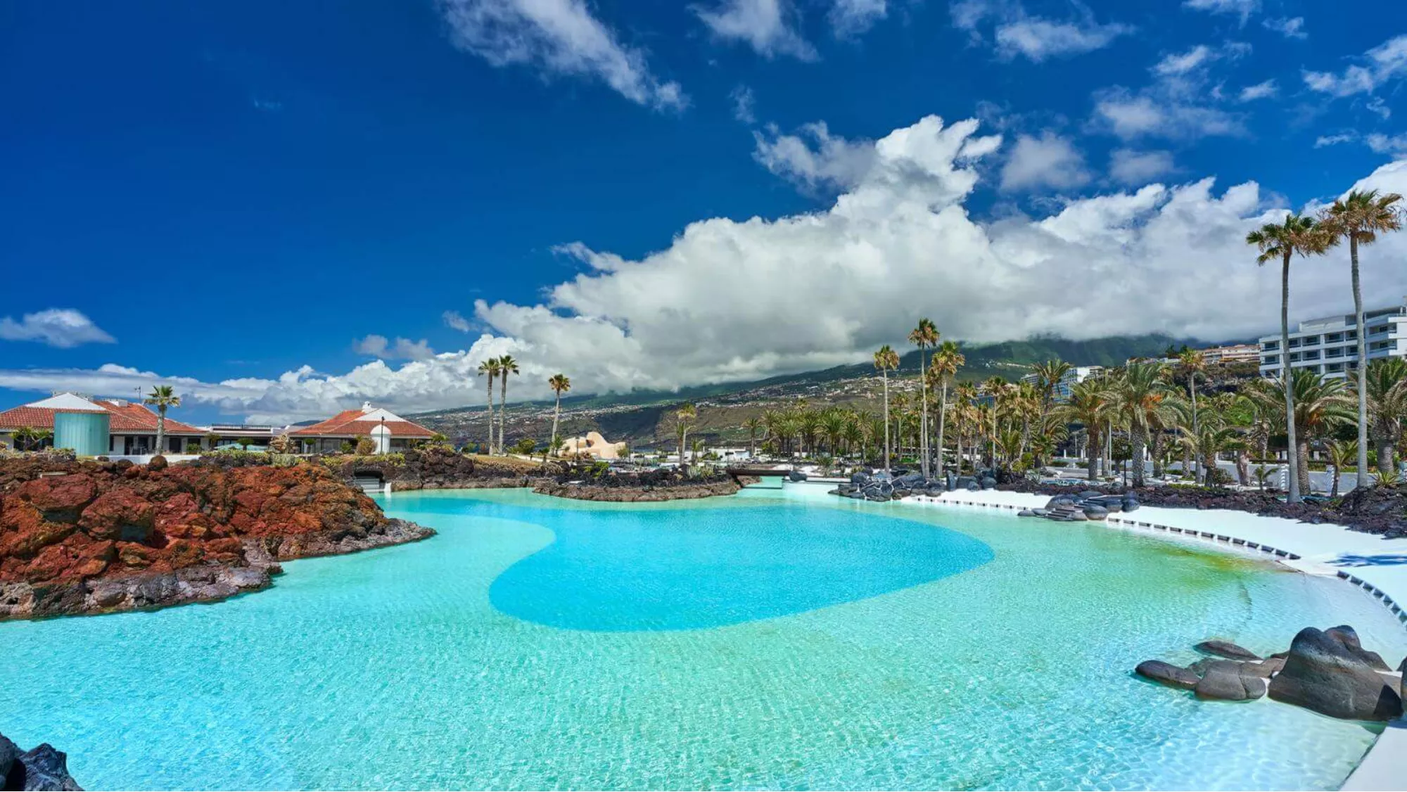 Imagen de la piscina más grande de Canarias / HOLA ISLAS CANARIAS