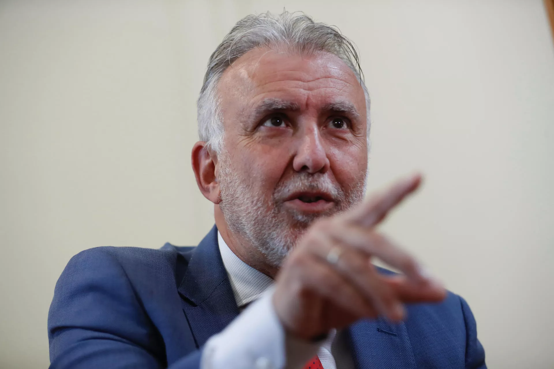 El ministro de Política Territorial y Memoria Democrática, Ángel Víctor Torres. / SÁSHENKA GUTIÉRREZ-EFE