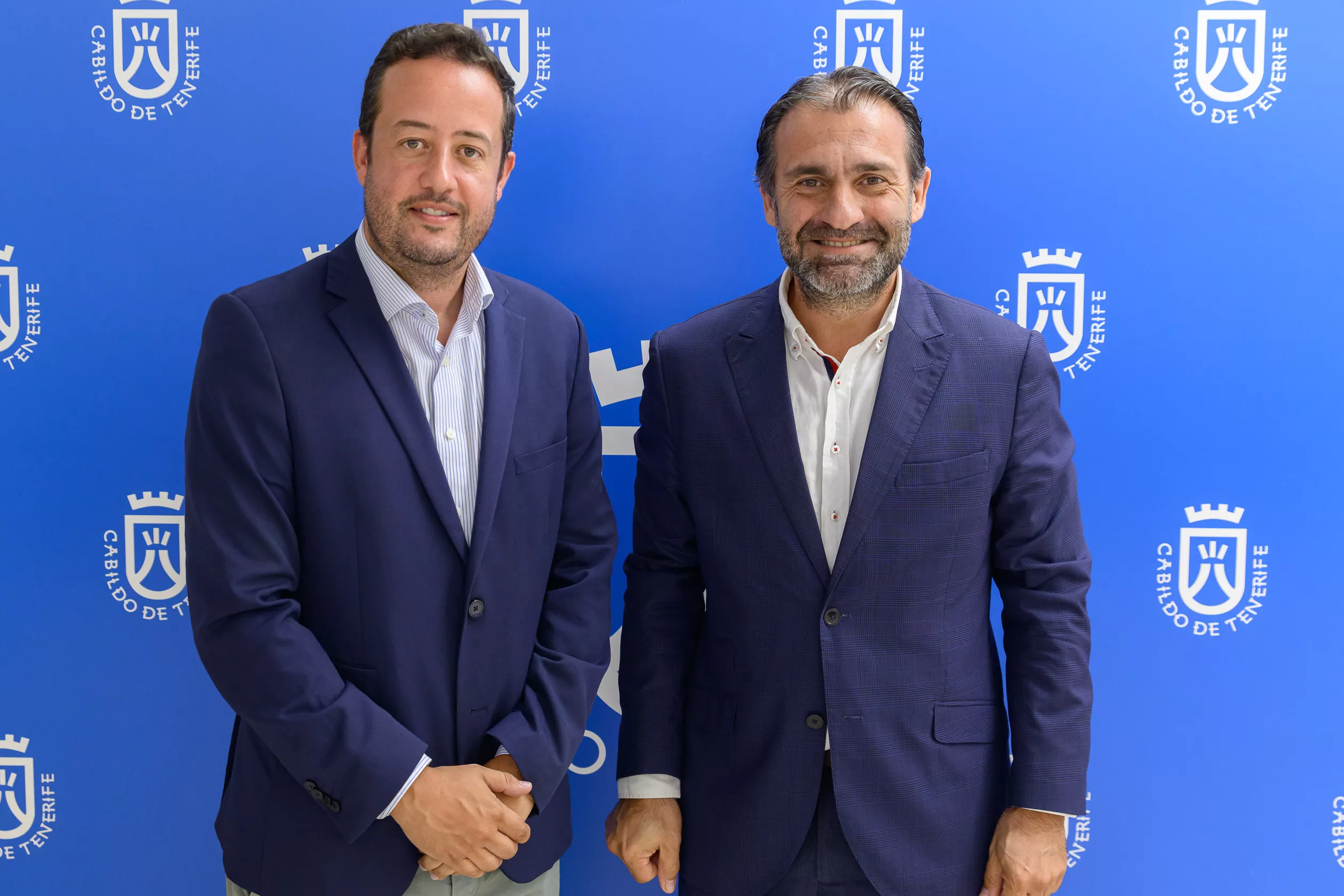 Reunión Manuel Fernández y Juan Antonio García Abreu. / CABILDO DE TENERIFE