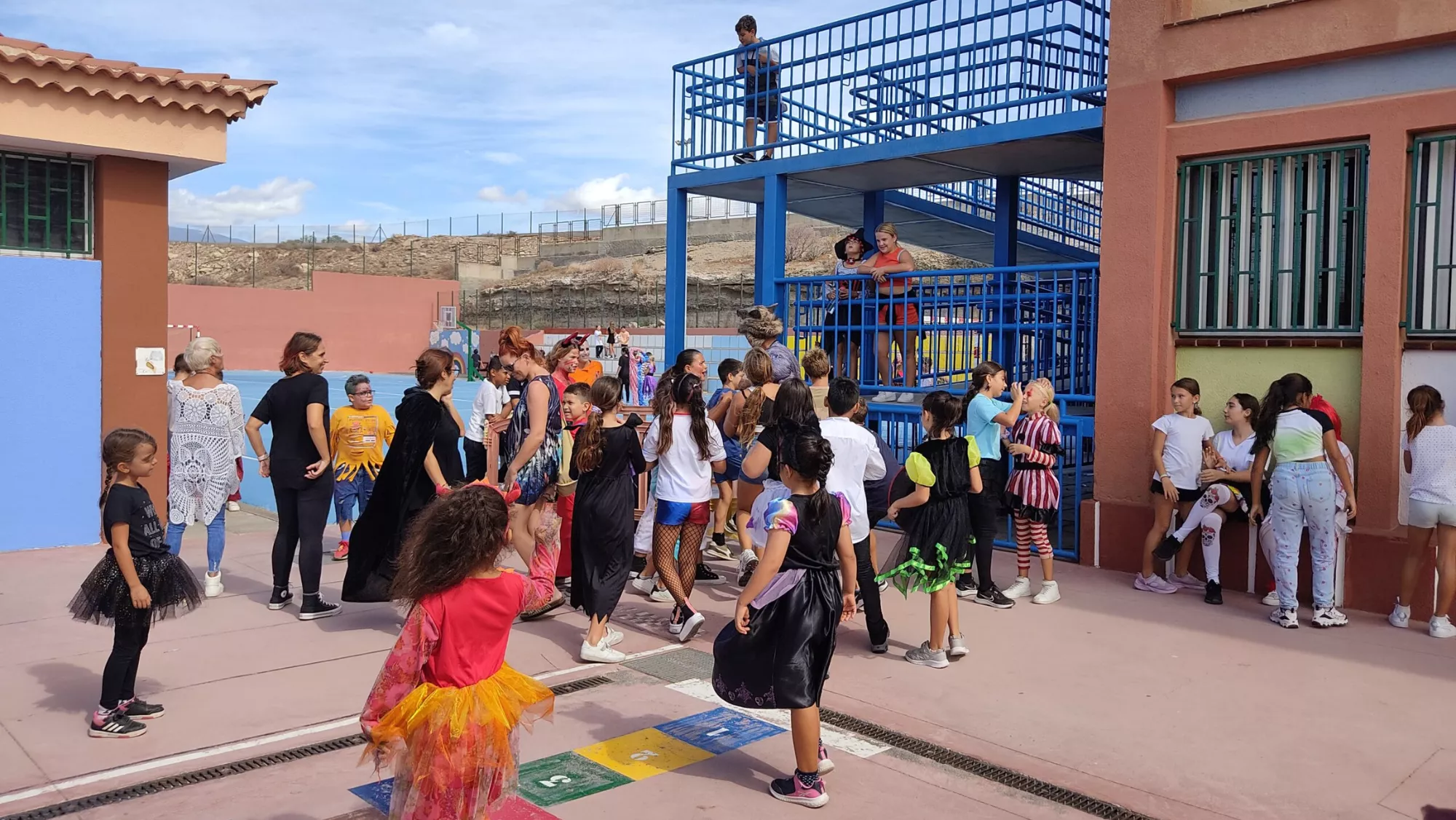 Alumnado del CEIP Los Abrigos antes de que el centro cerrara en noviembre de 2023 / GOBIERNO DE CANARIAS