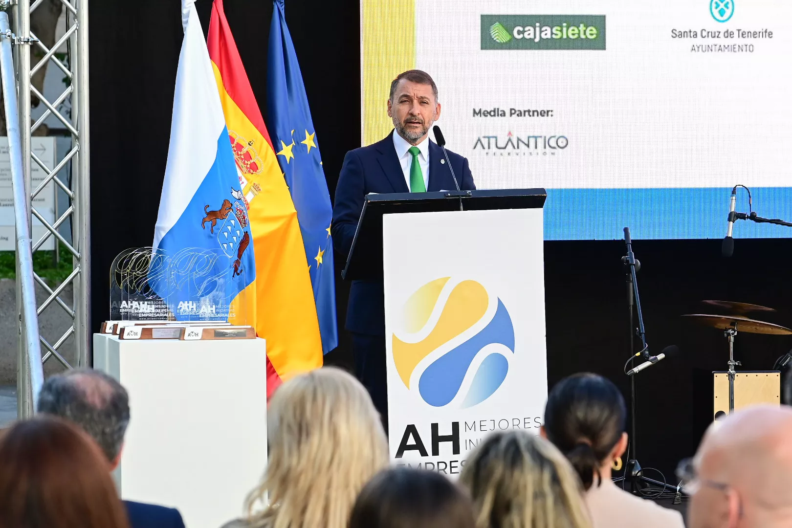 El alcalde de Santa Cruz de Tenerife, José Manuel Bermúdez, en su discurso de apertura. / TONY HERNÁNDEZ-ATLÁNTICOHOY