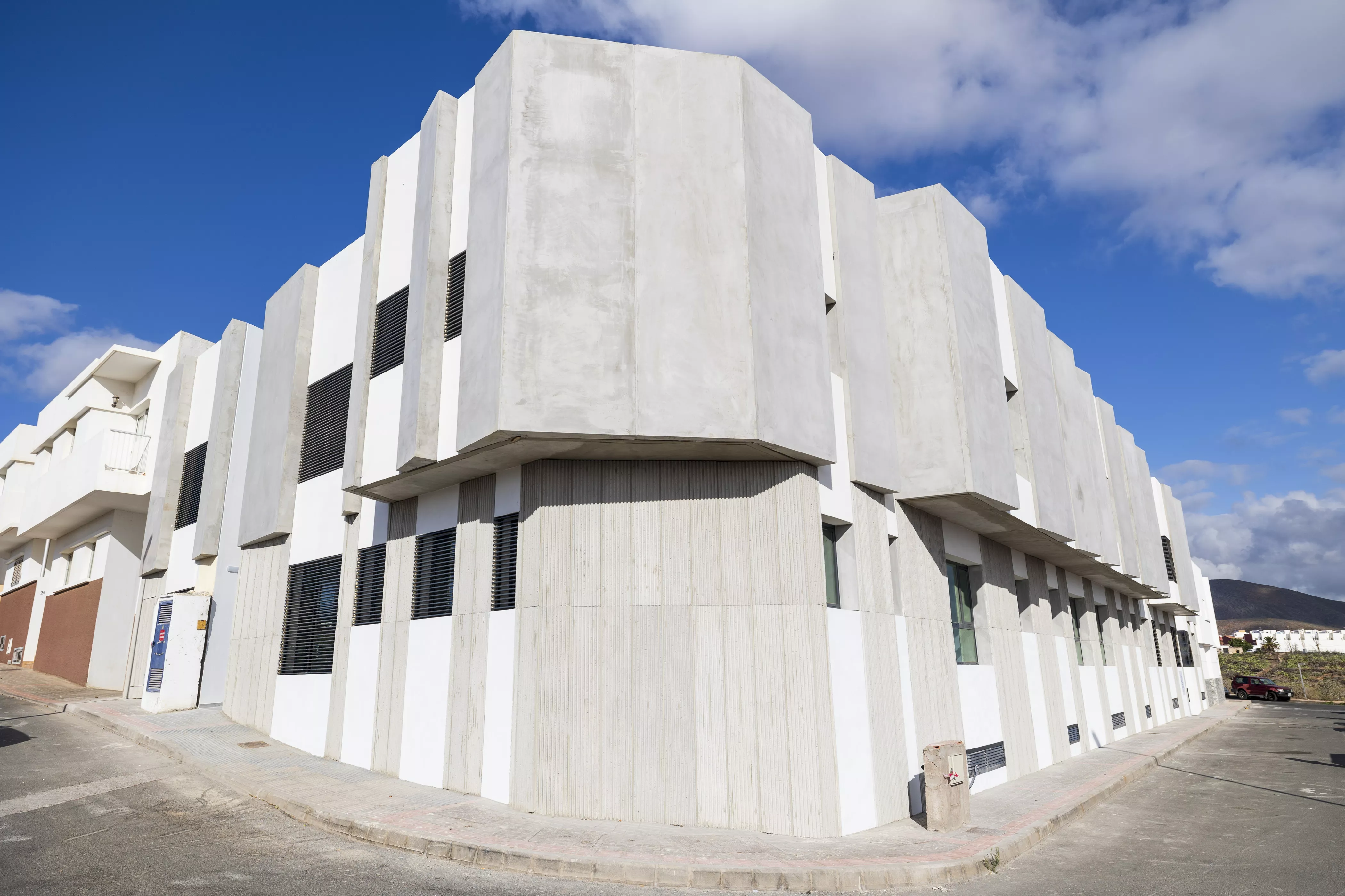 Viviendas de promoción pública ubicadas en el barrio de El Cristo, Ingenio / CEDIDA