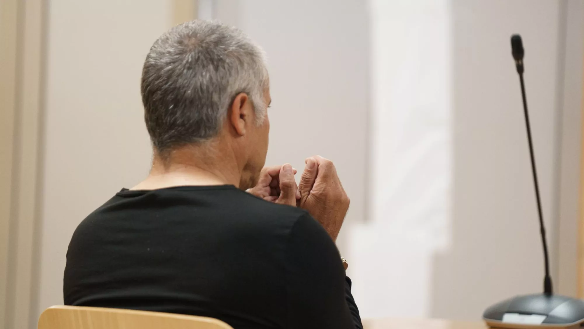 La Audiencia Provincial de Santa Cruz de Tenerife ha iniciado este lunes el juicio contra un hombre acusado de provocar un incendio forestal en Los Realejos (Tenerife). EFE/Ramón de la Rocha