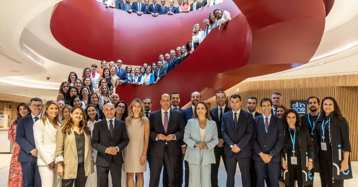 Equipo del nuevo centro 'all in one' en Gran Canaria / CAIXABANK