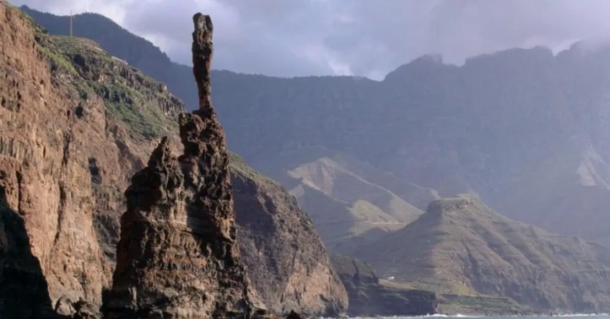 Imagen del Dedo de Dios antes de la tormenta Delta de 2005 / ARCHIVO