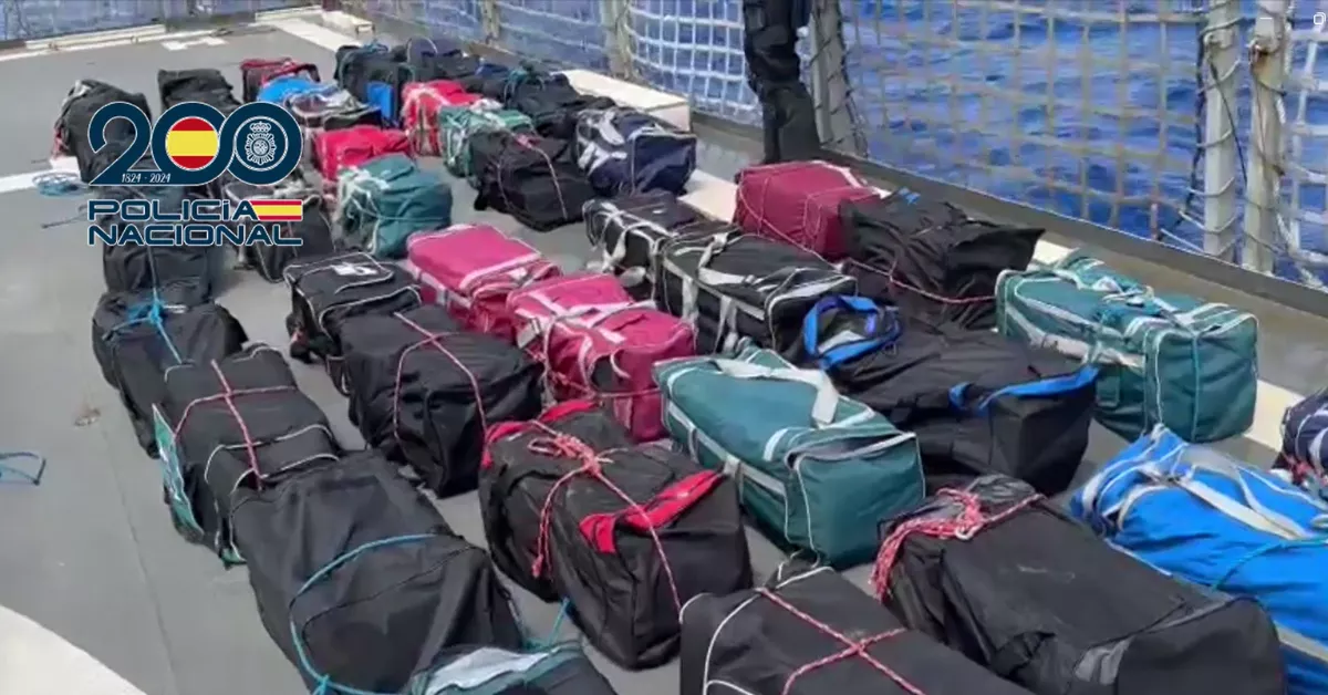Droga incautada en la macrooperación de narcoveleros entre Europa y América. / POLICÍA NACIONAL