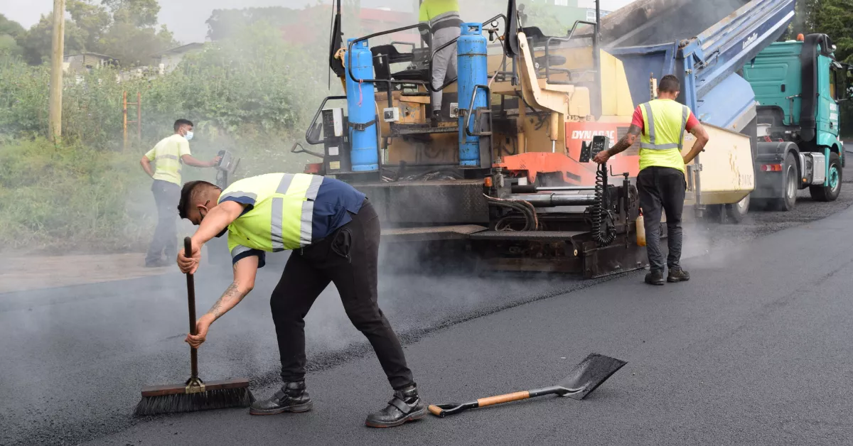 Reasfaltado de una calle de La Laguna./ AYTO. LA LAGUNA