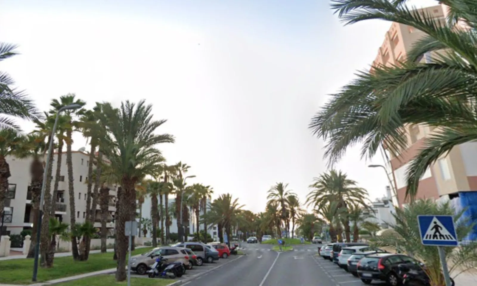 La Avenida Antonio Domínguez Alfonso del municipio de Arona. / GOOGLE