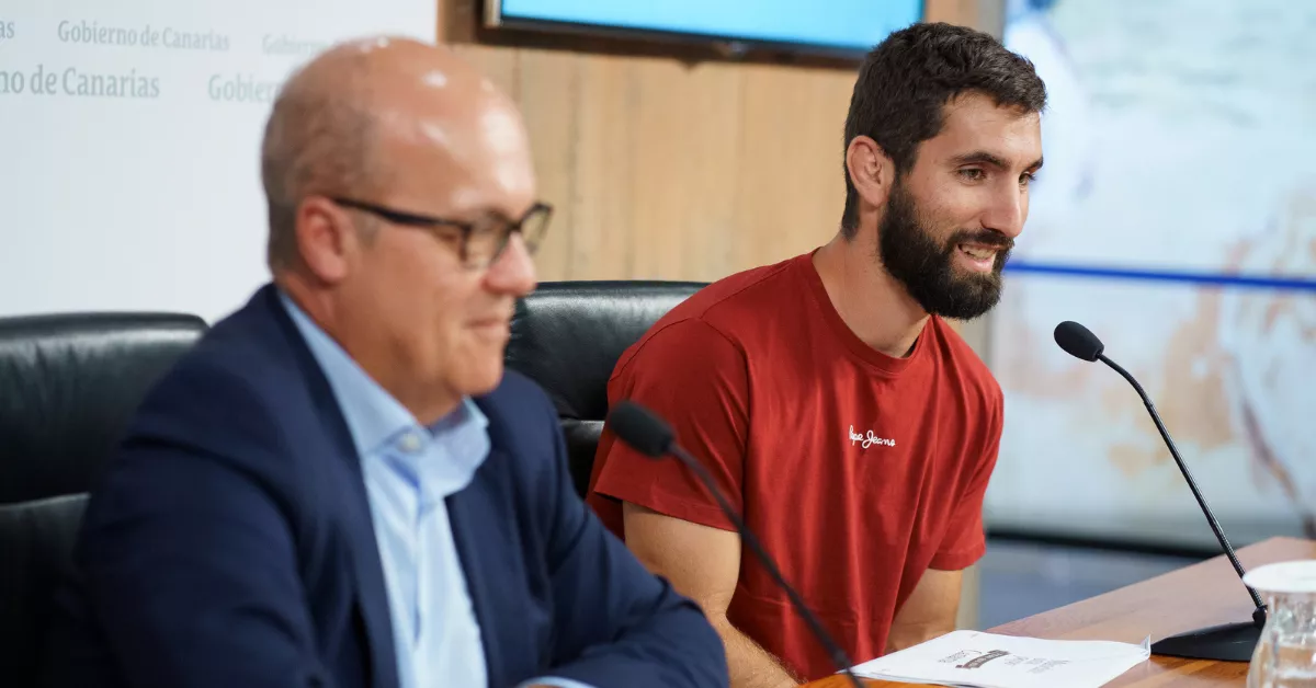 El agricultor Sergio Rodríguez  durante la rueda de prensa donde se presentó el lema   EFE   RAMÓN DE LA ROCHA