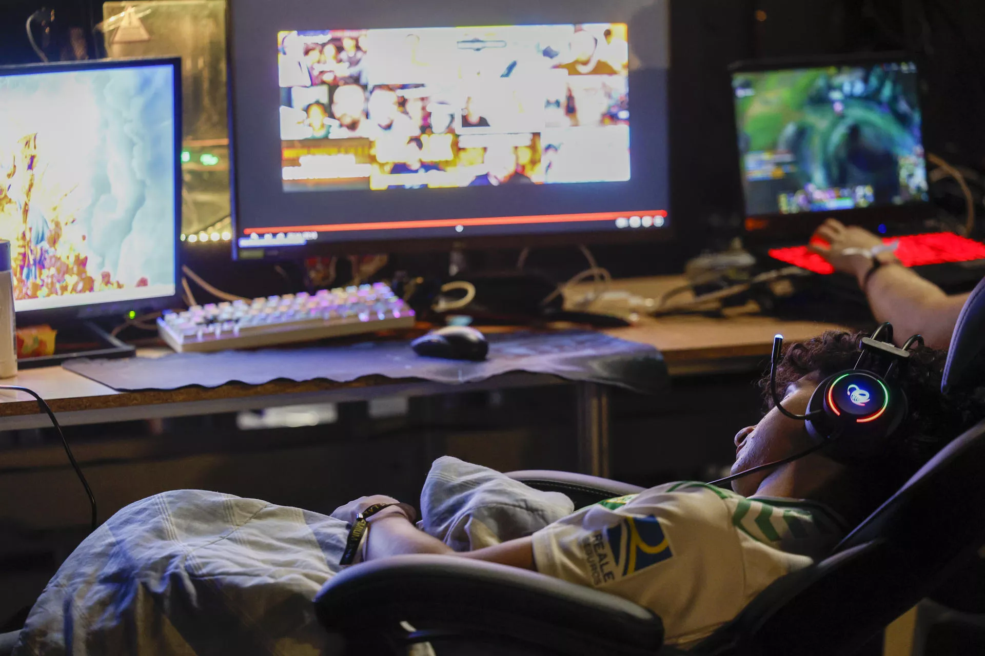 Canarias invierte 7 millones en un Centro de Ciberseguridad para proteger tus datos de los hackers. / EFE