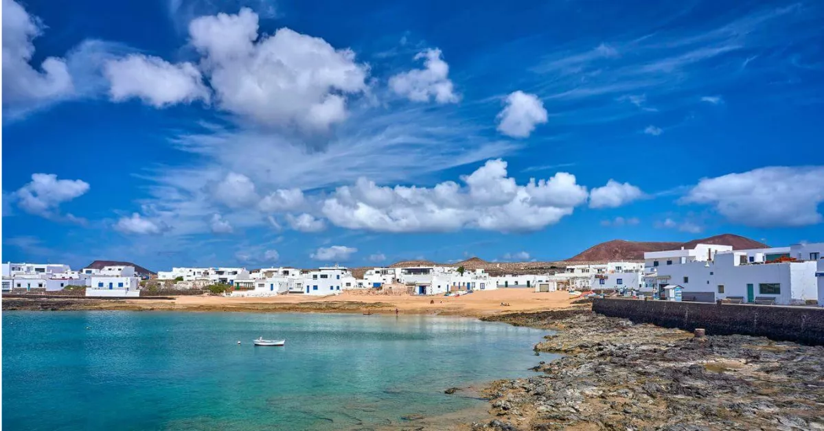 La Graciosa es la menor y más tranquila de las Islas Canarias. / TURISMO CANARIAS.