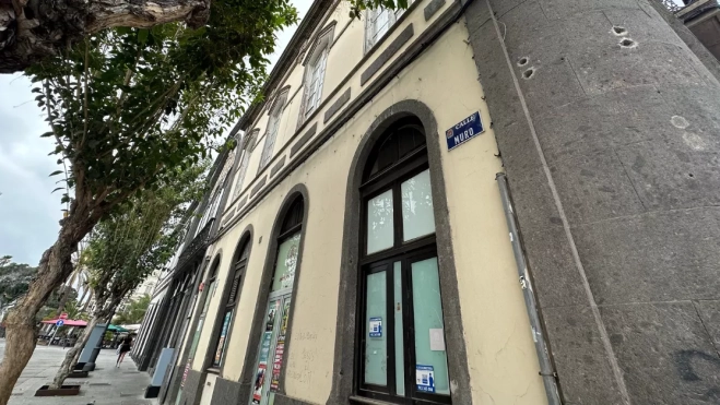 La fachada del edificio por la calle Muro / ATLÁNTICO HOY - MARCOS MORENO La fachada del edificio por la calle Muro / ATLÁNTICO HOY - MARCOS MORENO