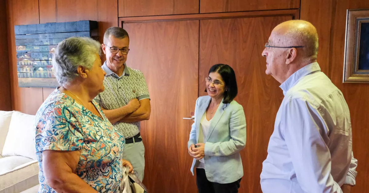 Reunión entre la asociación y Carolina Darias / AYUNTAMIENTO DE LAS PALMAS DE GRAN CANARIA