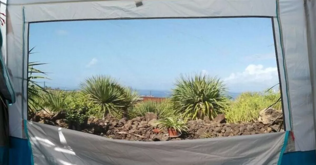 El Agro Camping Invernaderito es uno de los alojamientos preferidos por senderistas durante todo el año./ REDES.