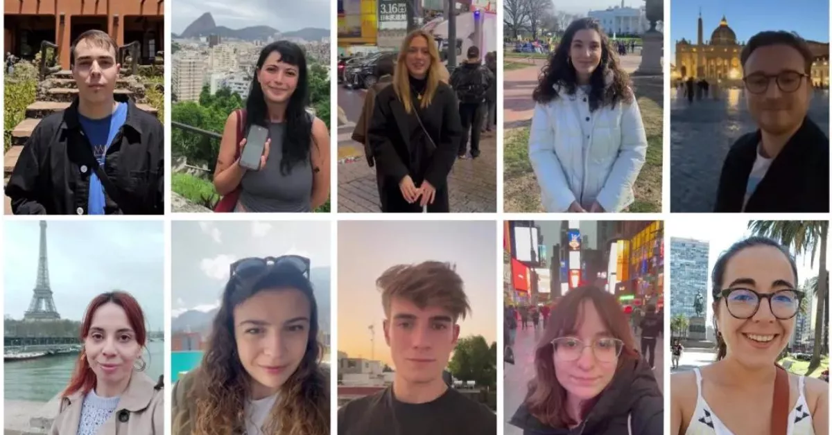 Jóvenes que han recibido la beca en años anteriores / EFE