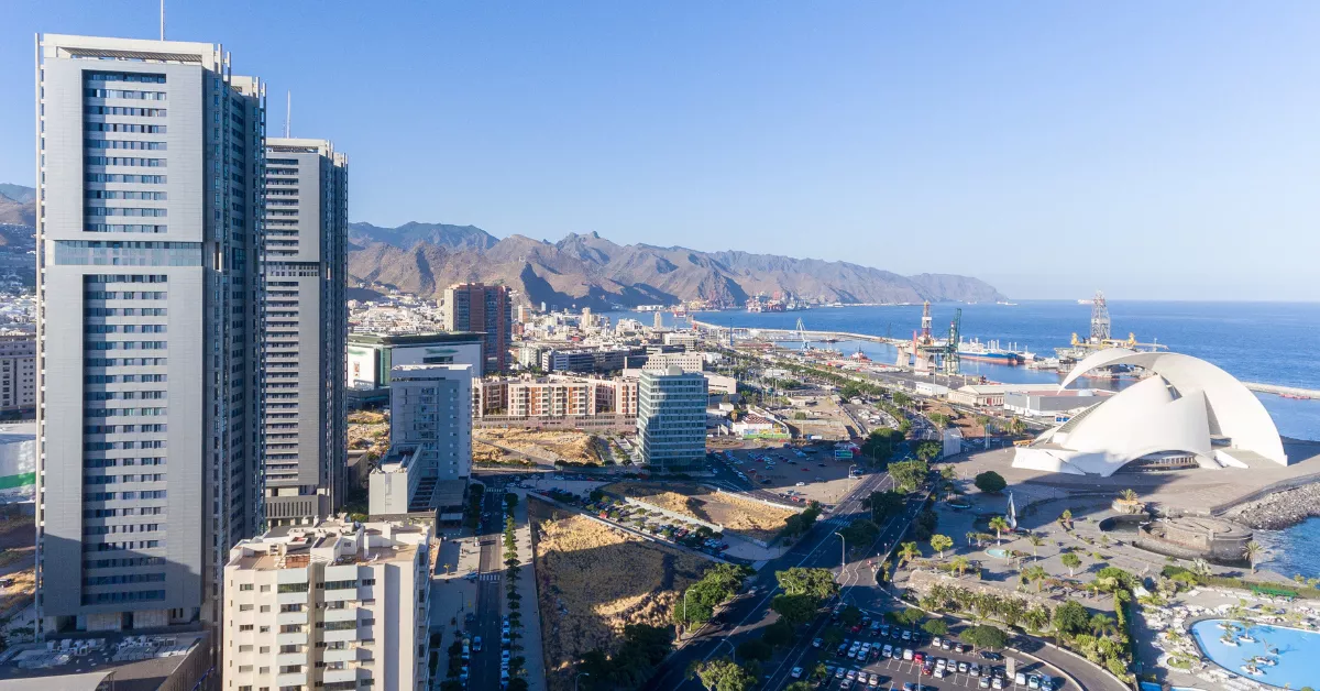 Santa Cruz de Tenerife. CANVA