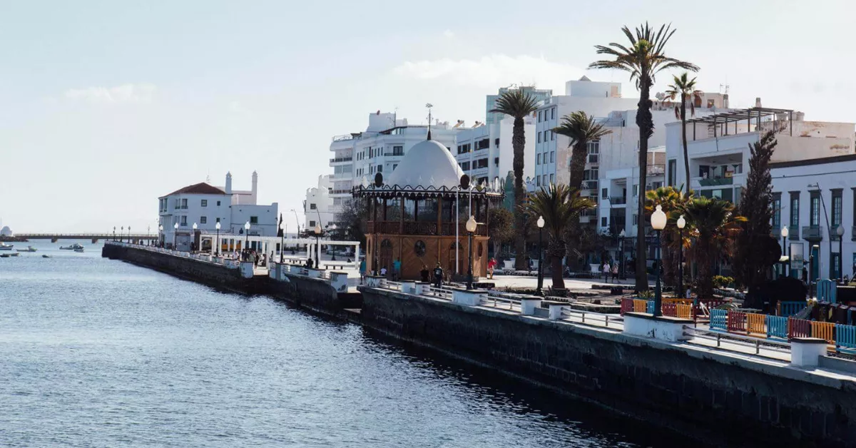 Imagen de Arrecife / HOLA ISLAS CANARIAS