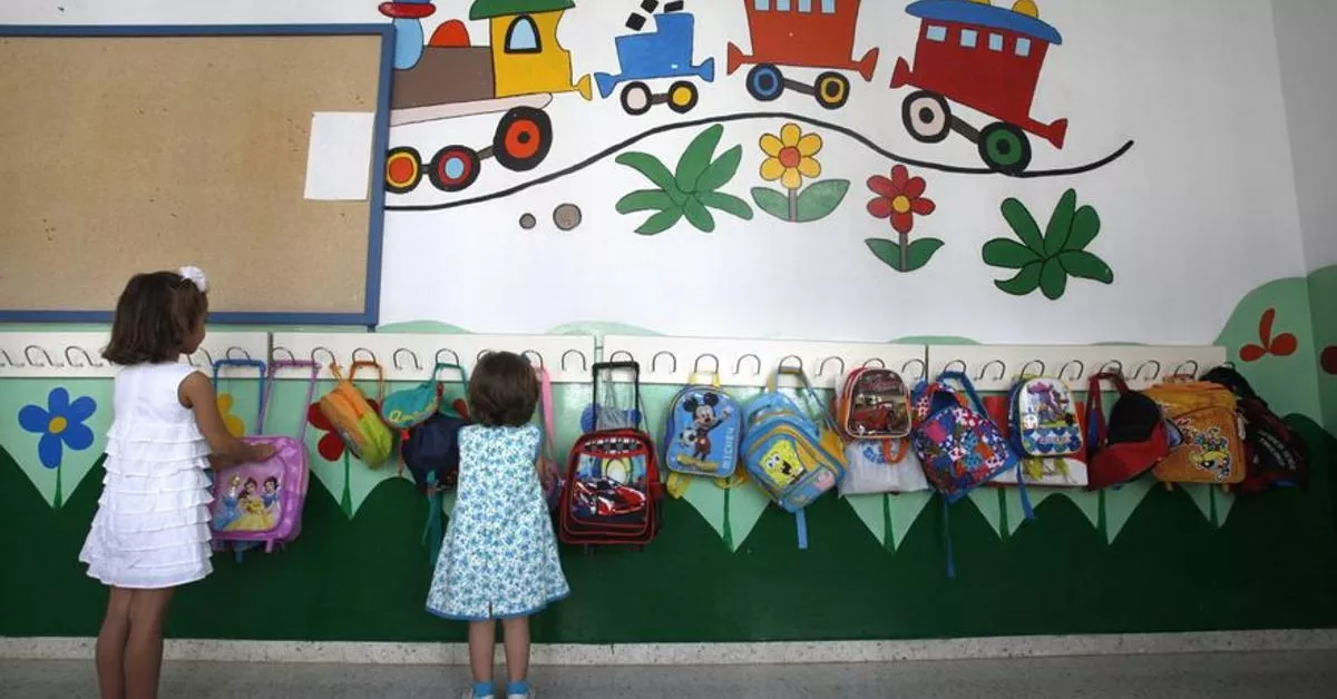 Alumnado de las clases de 0 a 3 años de Educación Infantil en Canarias. / EFE
