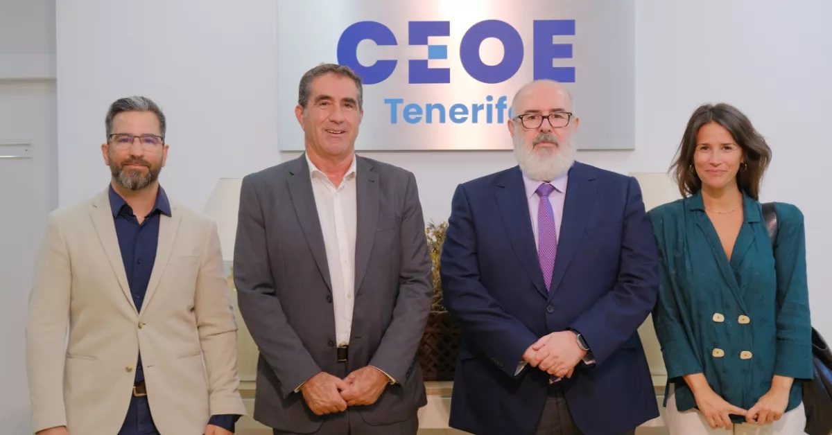 Reunión del Gobierno de Canarias con CEOE Tenerife./ CEDIDA