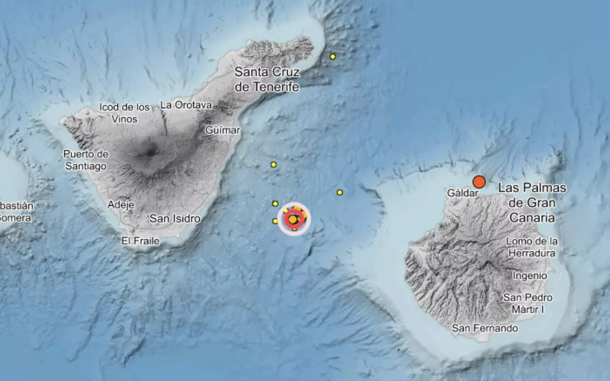 En la imagen, las zonas señalas en las que se ha registrado la serie de seis terremotos en el volcán de Enmedio. / INSTITUTO GEOGRÁFICO NACIONAL