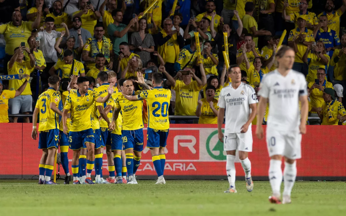 El límite salarial de La UD Las Palmas para la temporada 24-25 rondará los 33 millones de euros. / QUIQUE CURBELO-EFE El límite salarial de La UD Las Palmas para la temporada 24-25 rondará los 33 millones de euros. / QUIQUE CURBELO-EFE