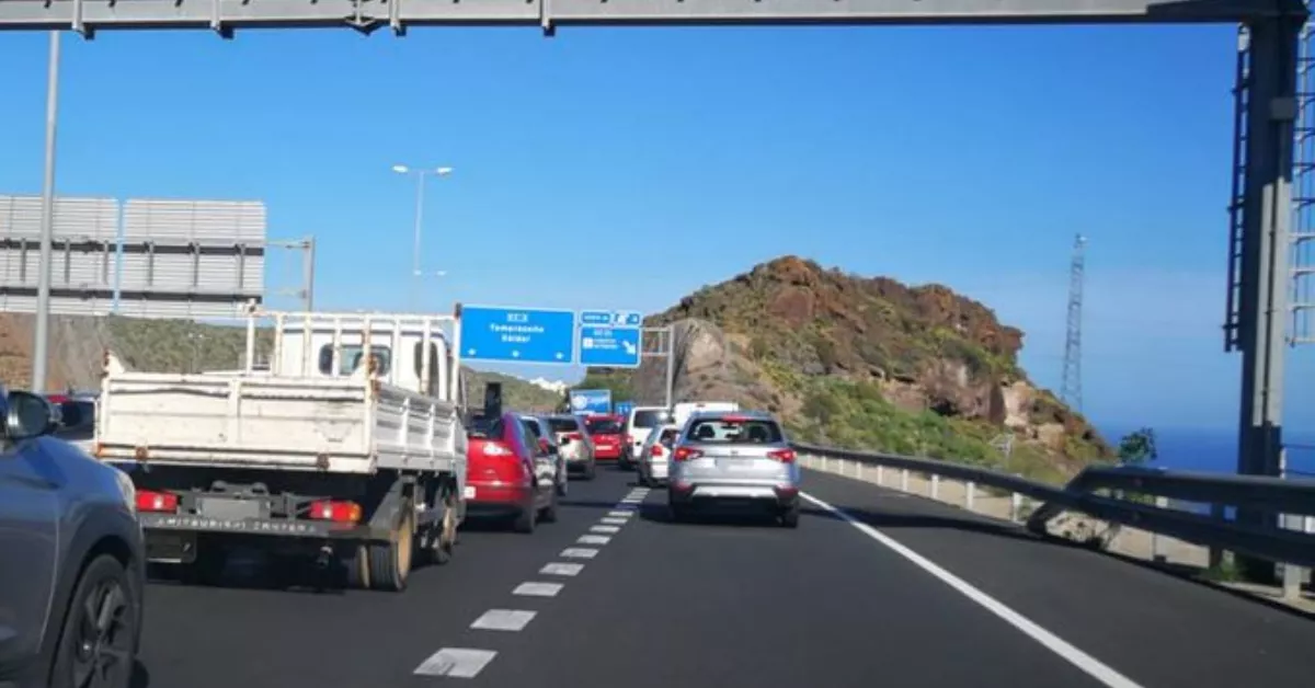 Imagen de la entrada a Tamaraceite por la GC-3 / ARCHIVO