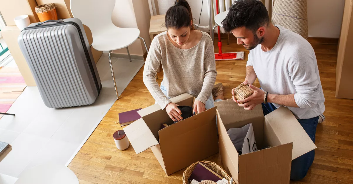 Imagen de dos jóvenes independizados / AH