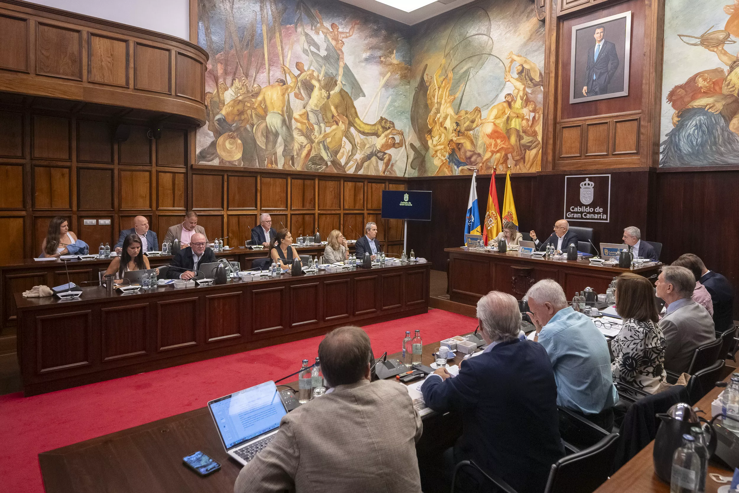 Pleno del Cabildo de Gran Canaria. / CEDIDA