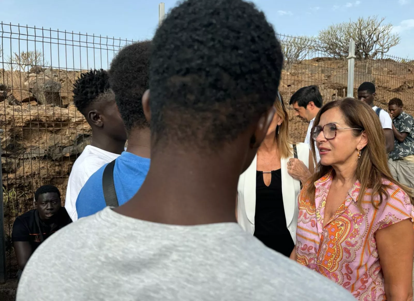 Visita de Lola Padrón a un centro de menores./ CEDIDA