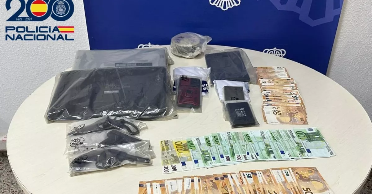 Efectos requisados / POLICÍA NACIONAL