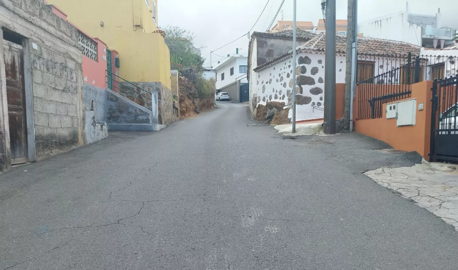 Calle Los Bajos y Camino de la Costa en La Victoria de Acentejo./ 