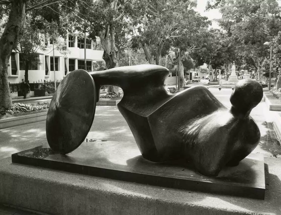 Santa Cruz de Tenerife (1999), de Manuel Montes./ Colección TEA